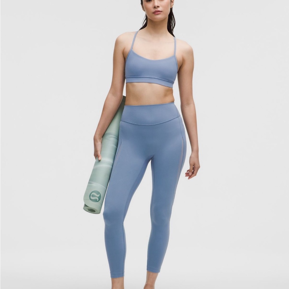 Lululemon 🆕 NWT high rise mesh panel tight 25” blue denim size 8 medium - Picture 3 of 7